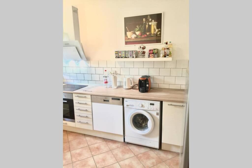 Apartment 120 Qm -3 Schlafzimmer-2 Baeder- Fuer 7 Gaeste Ντίσελντορφ Εξωτερικό φωτογραφία